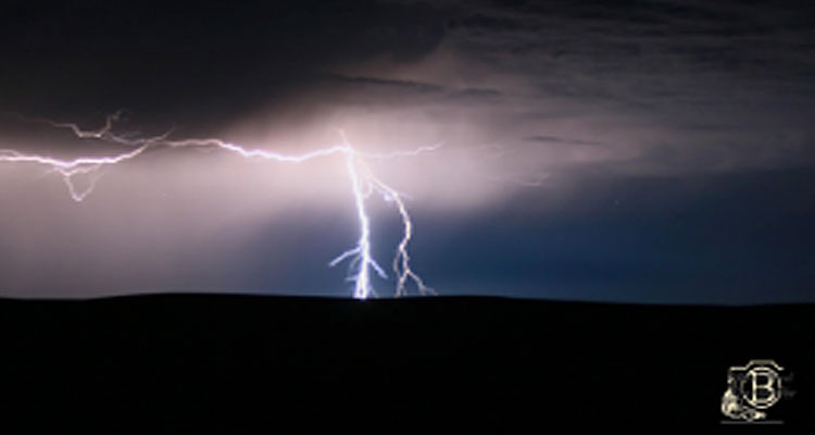 Photo Taken South of Eatonia Sk 1:30 am June 8th - Jenny Hagan